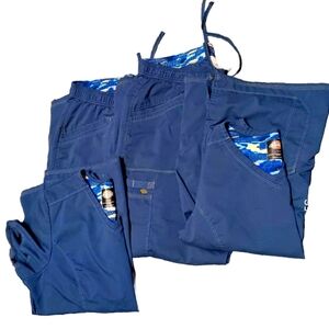 Dickies Essence Medical Scrubs Sets Women V-Neck DK803,LG Petite Navy (Lot Of 2)